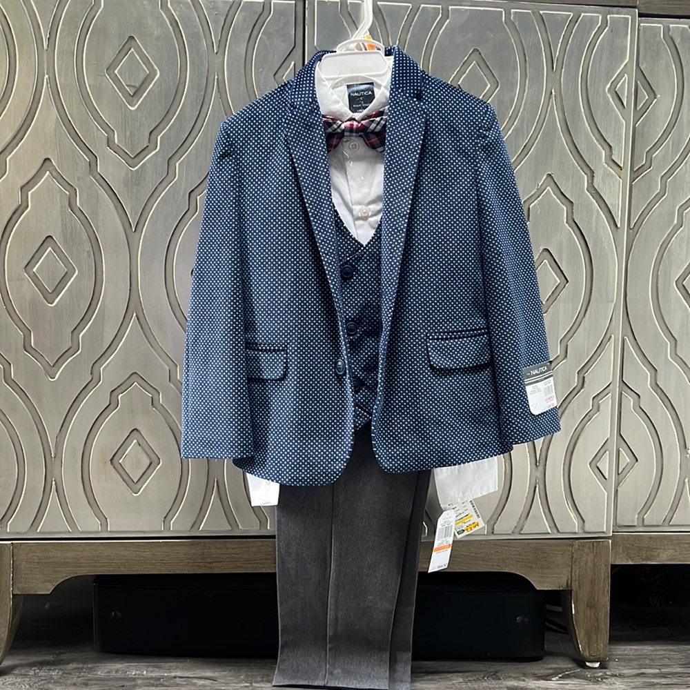 Nautica 4 piece set
